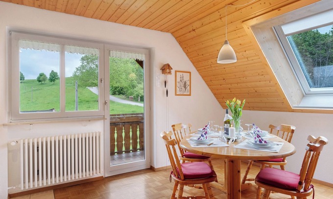 Eschbach Appartement | Appartement 'Blumenwiese, 80qm' avec vue sur les montagnes, terrasse partagée et Wi-Fi