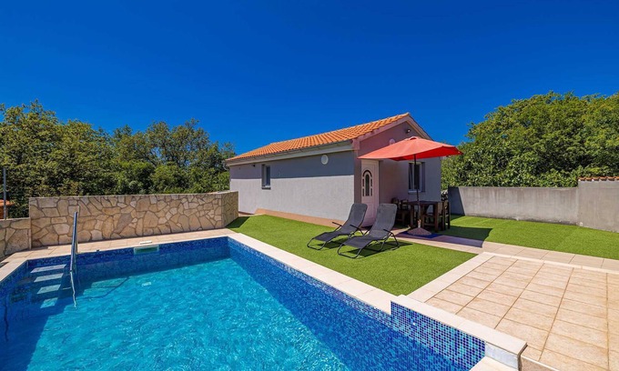Milohnici Maison | Appartement Boro avec piscine