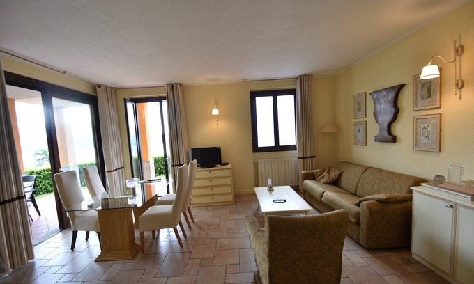 Oggebbio Appartement | Appartement près du lac Majeur avec piscine