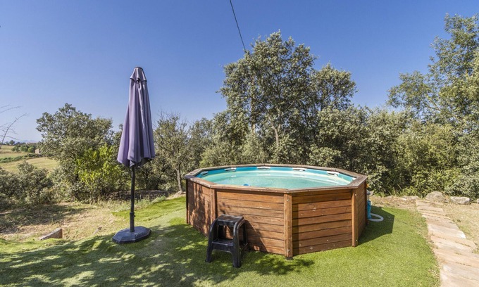 Casserres Appartement | Appartement 'Cal Viudet Nou' avec vue montagne, piscine privée et Wi-Fi