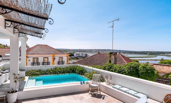 Alcacer do Sal Appartement | Appartement "Calçada" avec piscine privée, terrasse privée et Wi-Fi