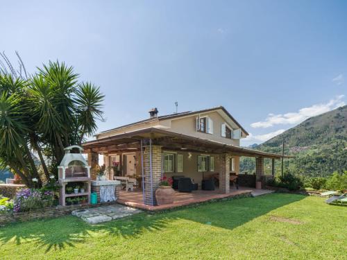 Stazzema Appartement | Apartment Casa Al Pianaccio by Interhome