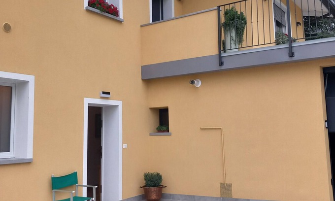 Ponte nelle Alpi Appartement | Apartment 'Casa Gialla Piaia' with Mountain View, Private Garden and Wi-Fi
