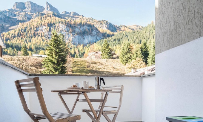 Alba Appartement | Appartement "Casa Muffolina" avec vue sur les montagnes, balcon et Wi-Fi