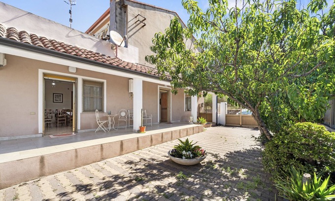 Carbonia Appartement | Appartement "Casa Regina" avec terrasse privée, Wi-Fi et climatisation