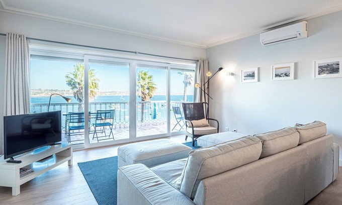 Cascais Appartement | Appartement 'Cascais Bay Terrace I' avec vue sur la mer & Wi-Fi