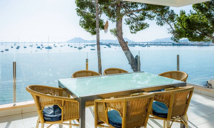 Puerto de Pollensa Appartement | Appartement Catalina 3B- tres dormitorios avec vue sur la mer, A/C, Wi-Fi & Terrasse