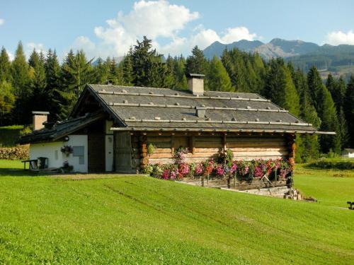 Bellamonte Appartement | Apartment Chalet Baita Tabià Dolomites by Interhome