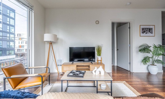 Mann Appartement | Apartment close to Downtown with Modern Furnishings