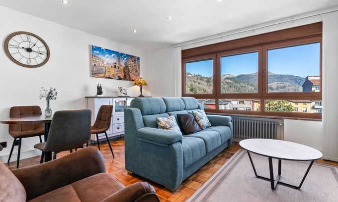 Arriondas Appartement | Apartment 'Comarca Del Sella' with Mountain View and Wi-Fi