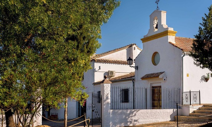 Chiclana de Segura Appartement | Appartement 'Cortijo La Teja' avec vue sur les montagnes, Wi-Fi et climatisation
