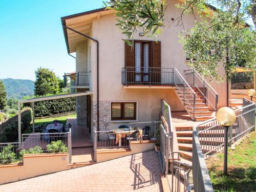 Santa Lucia Appartement | Apartment Cristina-3 by Interhome