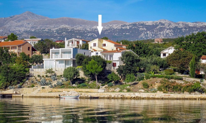 Maslenica Appartement | Appartement Diva by Interhome