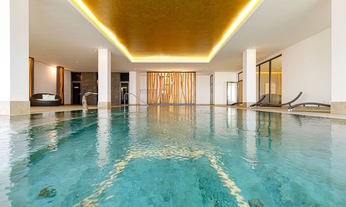 Boergerende-Rethwisch Appartement | Apartment in Börgerende with communal pool