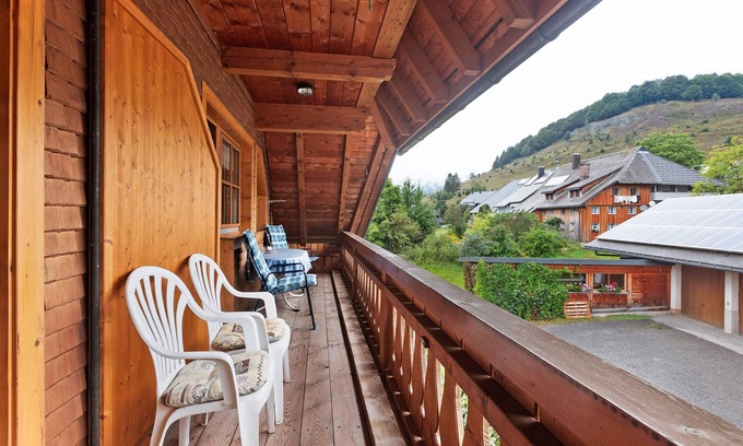 Bernau Appartement | Appartement "Schweizer" avec vue sur les montagnes, balcon et Wi-Fi