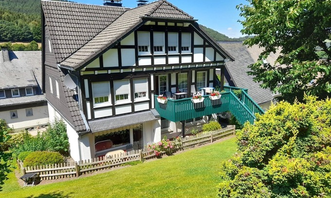 Olsberg Appartement | Appartement de rêve avec jardin près de Willingen