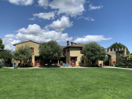 Rezzano Appartement | Apartment di Magnano by Interhome