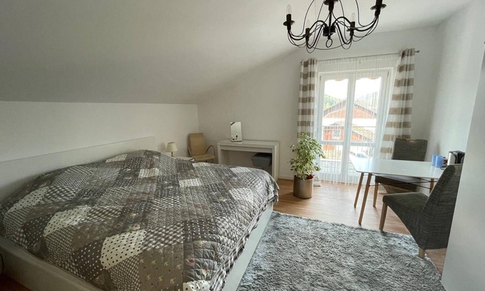 Blaibach Appartement | Apartment, double room with balcony & bathroom for 2 persons