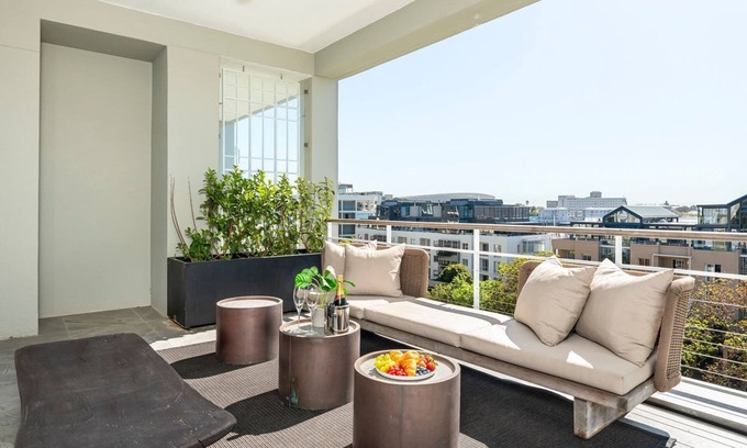 Victoria and Alfred Waterfront Appartement | Apartment Dovenby - Two Bedroom Apartment, Sleeps 4