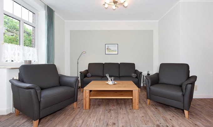 Neuharlingersiel Appartement | Appartement "au milieu" - "Haus Addenhausen"