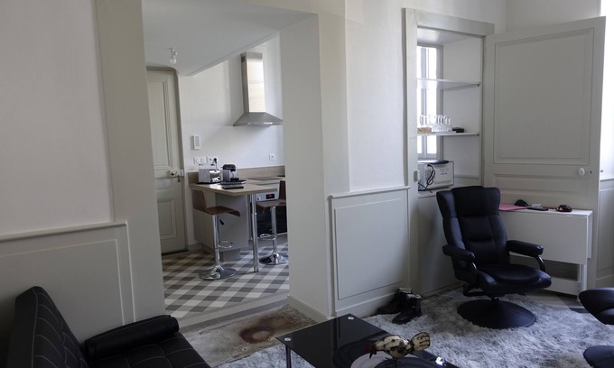 Lons-le-Saunier Appartement | Appartement du Puits Salé