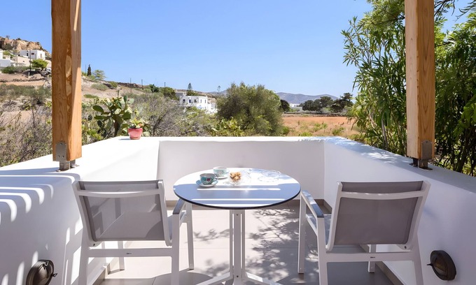 Psathi Maison | Appartement 'Katoikia No6 Ground Floor 45 Square' avec vue sur les montagnes, Wi-Fi et climatisation
