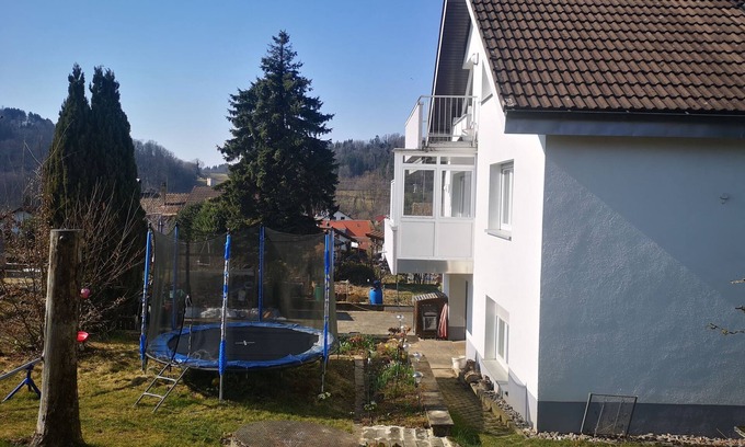 Wehr Appartement | Apartment 'Eckert' with Shared Garden, Balcony and Wi-Fi
