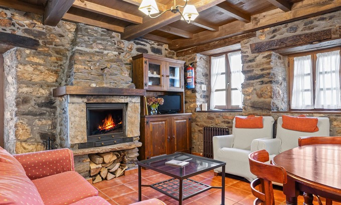 Villacibran Appartement | Appartement "El Cueto" avec vue sur les montagnes, terrasse privée et Wi-Fi