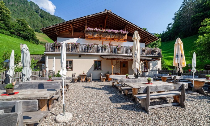 San Pancrazio Appartement | Appartement "Engethalerhof" avec vue sur les montagnes, balcon et Wi-Fi