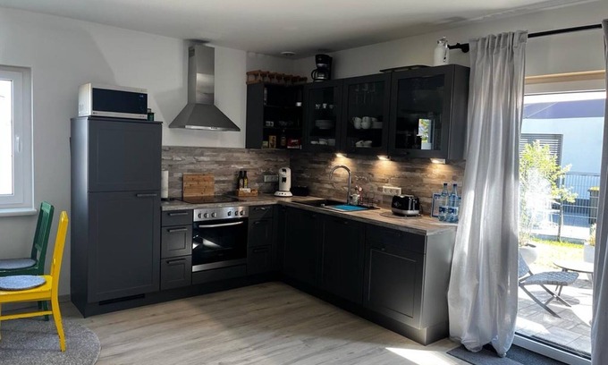 Ruckingen Appartement | Apartment 'Erlensee' with Private Terrace, Private Garden and Wi-Fi