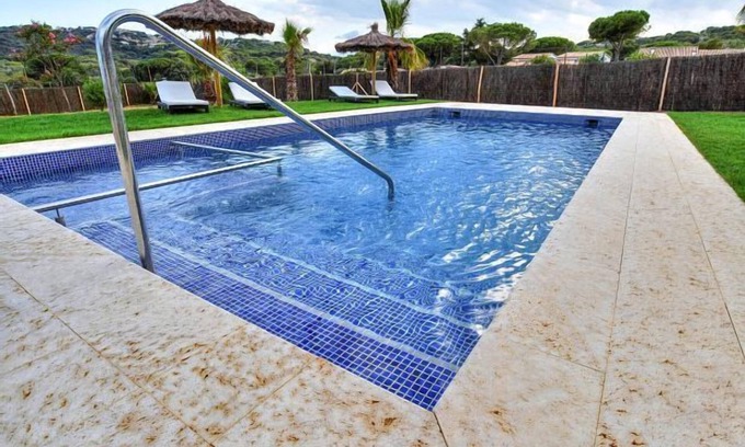 Castell-Platja d'Aro Cottage | Gîte rural (location complète) Cal Ros Masia pour 7 personnes