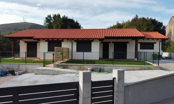 Llanes Maison | Apartment with garden near the golf course and Andrin beach