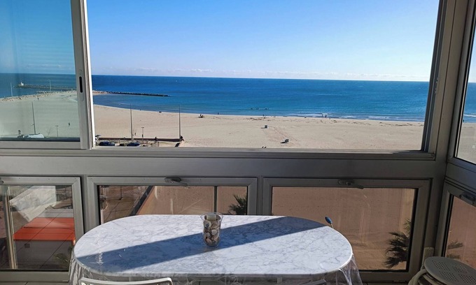Le Port Appartement | Appartement face à la mer