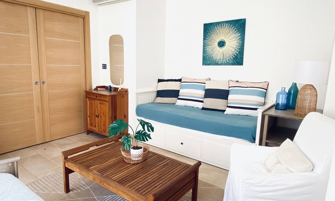 Cannes City Centre Appartement | Entre les hôtels Martinez et Carlton, appartement climatisé à 3 min de la plage