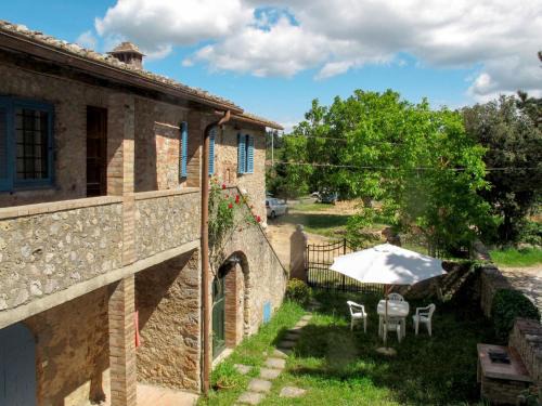 Monteriggioni Appartement | Apartment Fattoria Petraglia - Padronale by Interhome