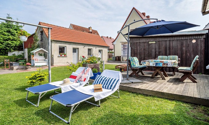 Bergen auf Ruegen Appartement | Appartement 'Ferienwohnung Auf Der Insel Rügen' avec terrasse et jardin partagés