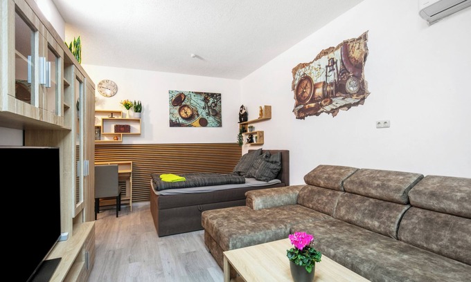 Kloster Lehnin Appartement | Appartement 'Ferienwohnung Ostsee' avec terrasse partagée, Wi-Fi et climatisation