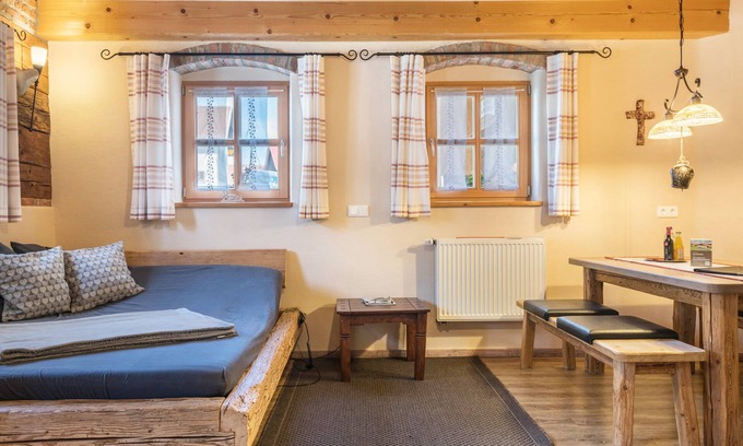 Freyung Appartement | Appartement 'Ferienwohnung Stod'l' avec piscine privée, terrasse privée et Wi-Fi