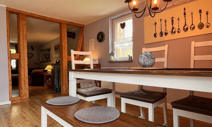 Tanne Appartement | Appartement 'Ferienwohnung Hexenstube 2' avec balcon et Wi-Fi