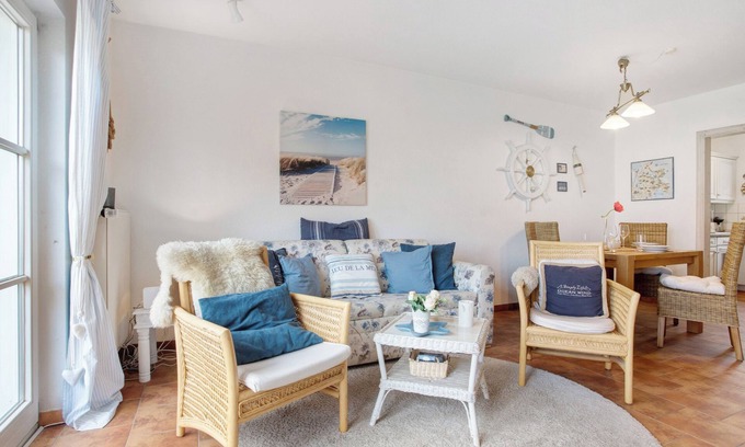 Seedorf Appartement | Appartement 'Fewo Yachthafenblick Nr 5' avec vue sur la mer, terrasse privée et Wi-Fi