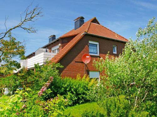 Norddeich Appartement | Apartment Fischerstube by Interhome
