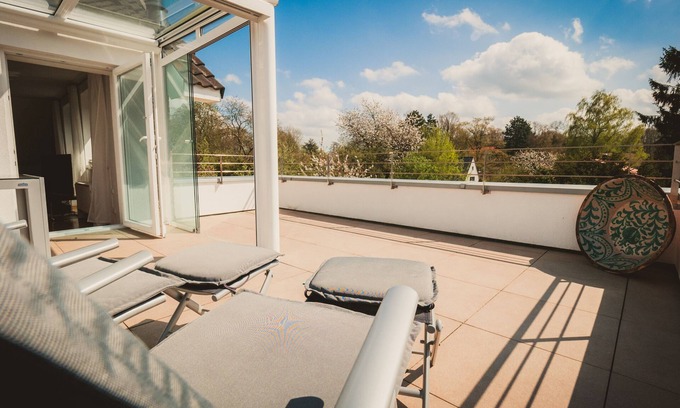 Huxtertor/Muhlentor/Gartnergasse Maison | Appartement "Flair" 95 m², 2 chambres, terrasse sur le toit jardin d'hiver, ambiance
