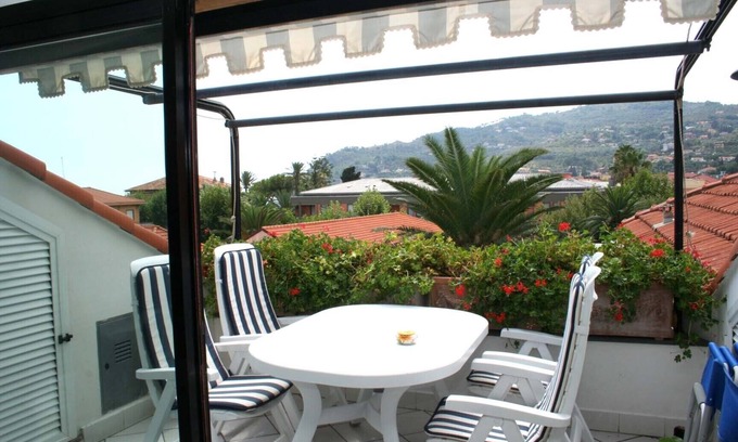Diano Marina Appartement | élégant appartement à deux pas de la mer.
