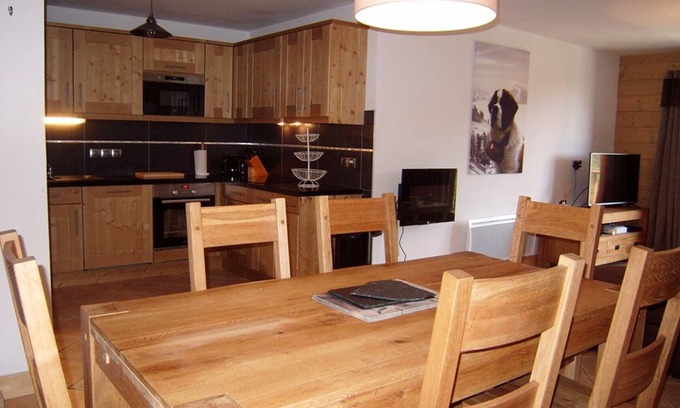 Cohennoz Appartement | Appartement 8 personnes, piscine, wifi, 4 ch, parking