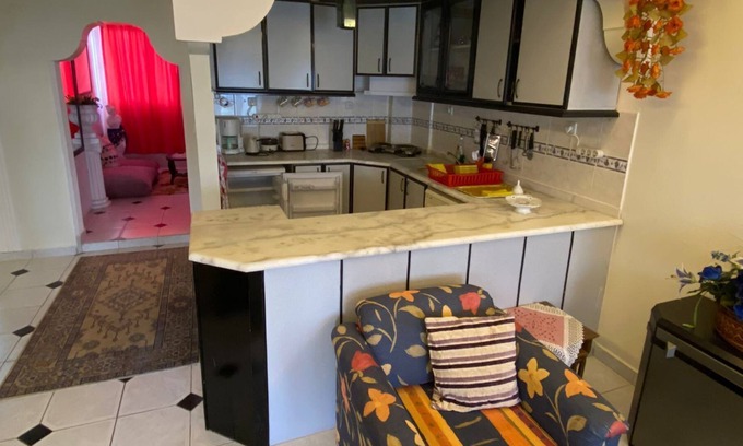 Tosmur Belediyesi Appartement | Apartment for rent directly on your own private beach + pool