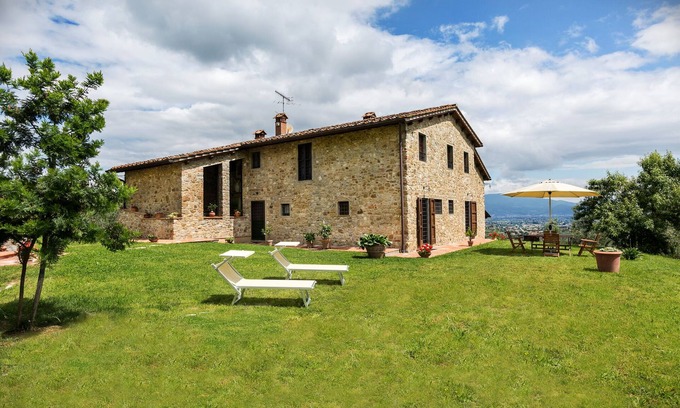Quarrata Villa | Appartement pour 6 personnes avec piscine privée