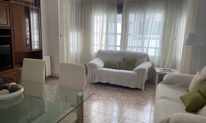 Les Cases d'Alcanar Appartement | Apartment 'Gloria 2' with Shared Terrace and Air Conditioning