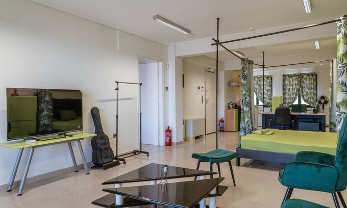 Galatsi Appartement | Apartment 'Galatsi Panorama 1' with Mountain View, Wi-Fi and Air Conditioning