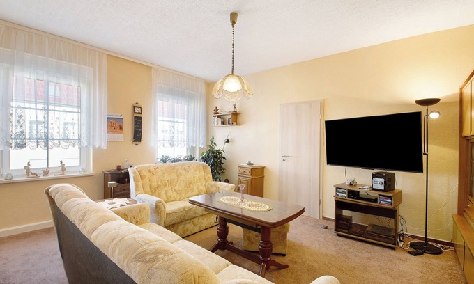 Stassfurt Appartement | Appartement 'Gisela' avec terrasse partagée, jardin partagé et Wi-Fi
