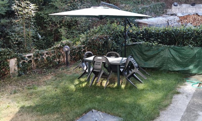 Maresca Appartement | Apartment 'Gli Aristogatti' with Mountain View, Private Terrace and Private Garden